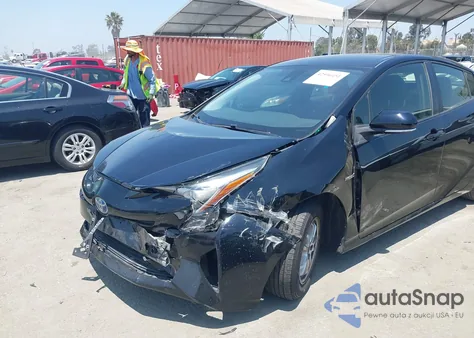 2017 Toyota Prius Two z USA, uszkodzony, nr VIN JTDKBRFU7H3029877